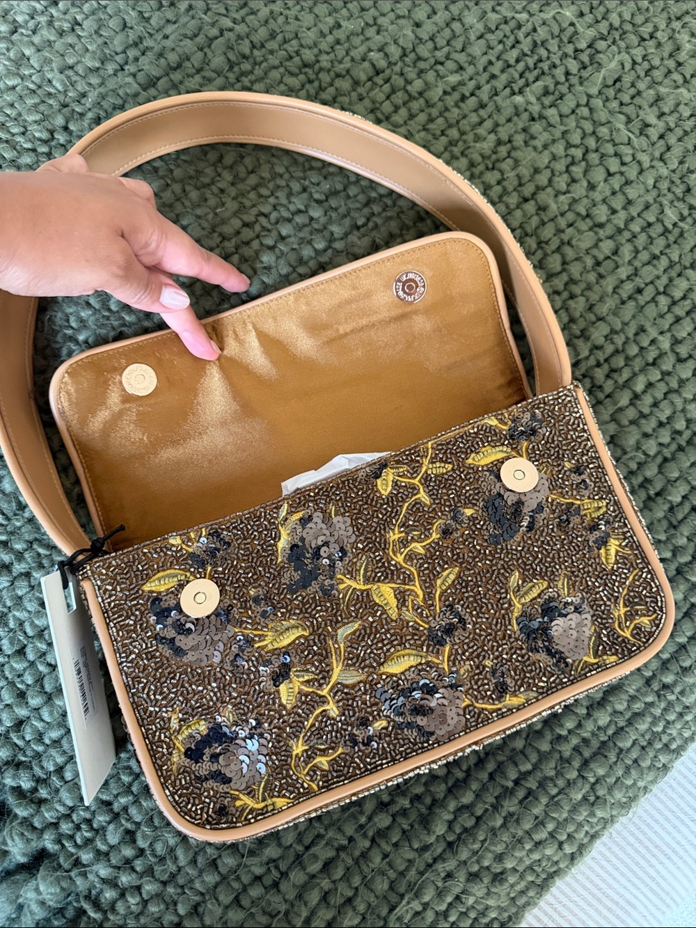 Brand new STAUD Brown Floral Sequin Shoulder Bag with Tan Trim - Picture 3 of 11